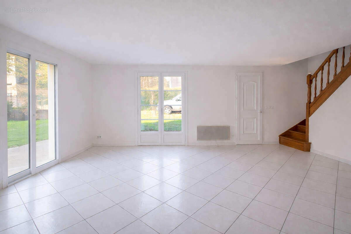 Maison à PONT-DE-METZ