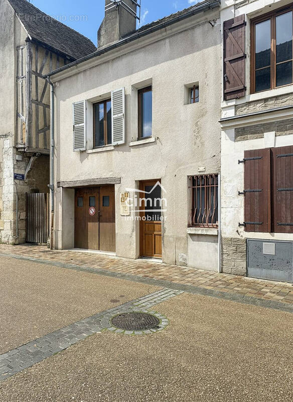 Maison à MONTARGIS