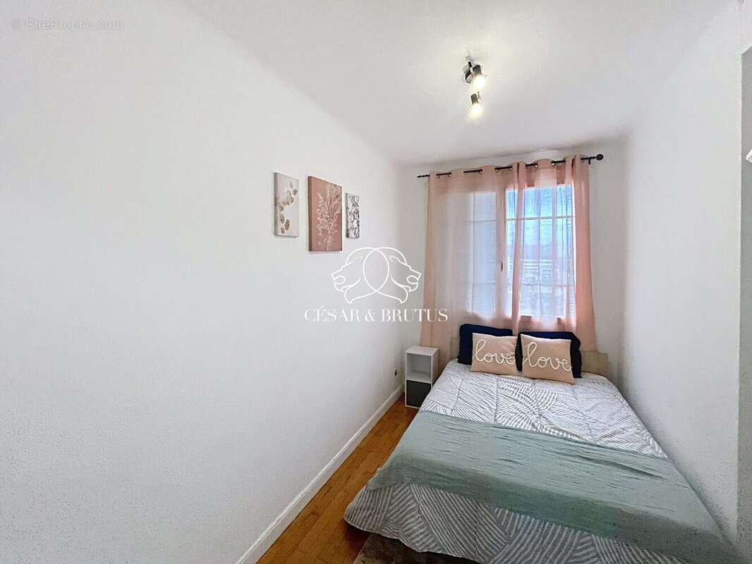 Appartement à LYON-8E