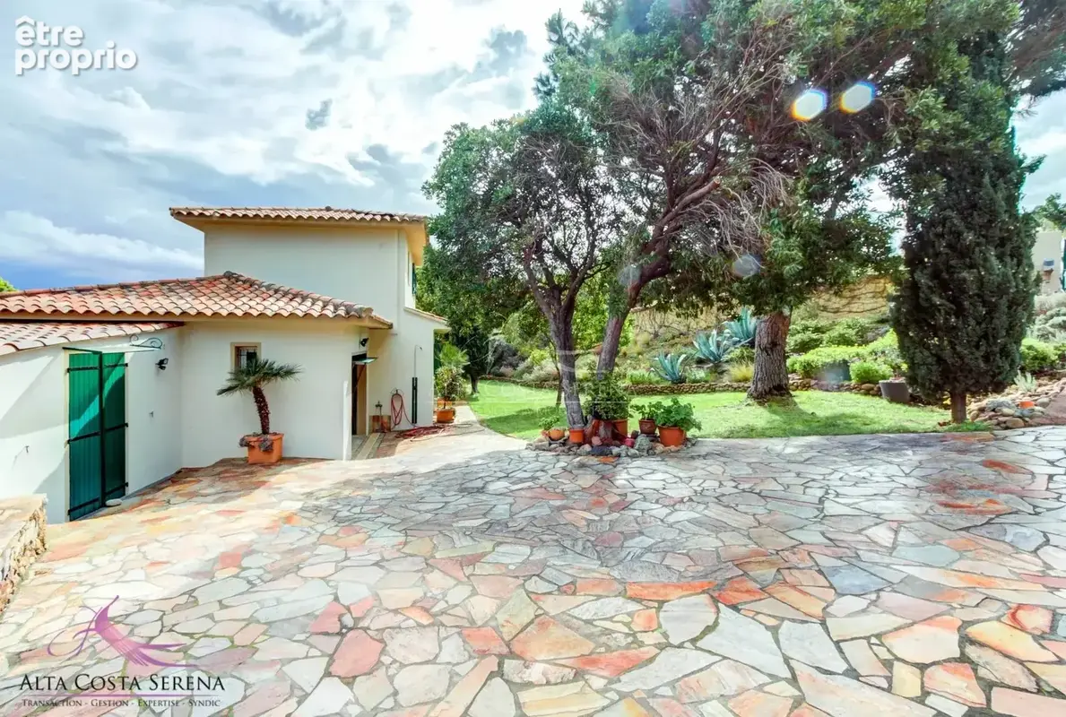 Maison t6 solaro sur 1813 m² de terrain - photo 6