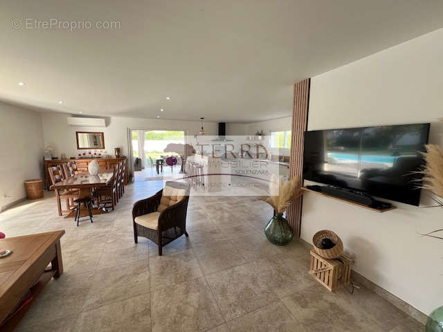 Maison à PRUNELLI-DI-FIUMORBO