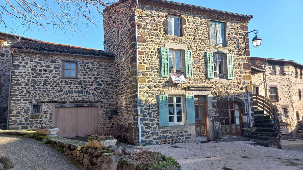 Maison à CHILHAC