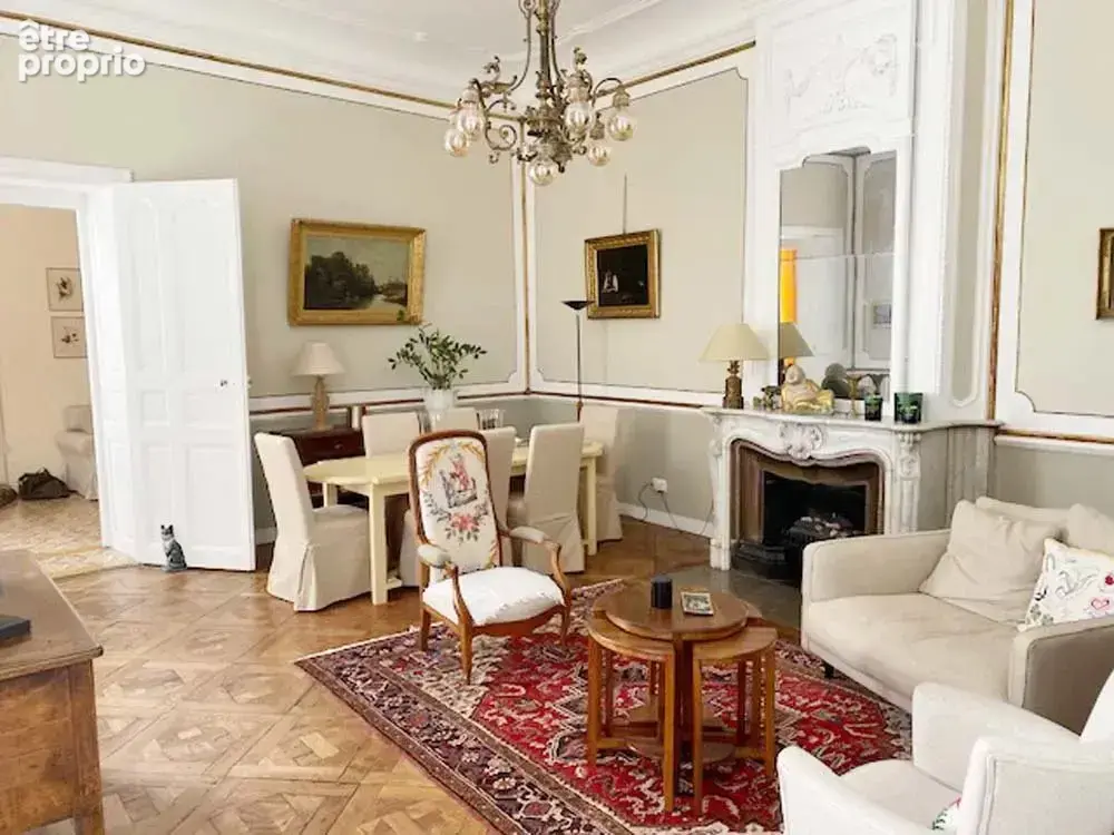 Avignon Intra-Muros: Appartement 160 m² avec Vaste Terrasse - photo 9