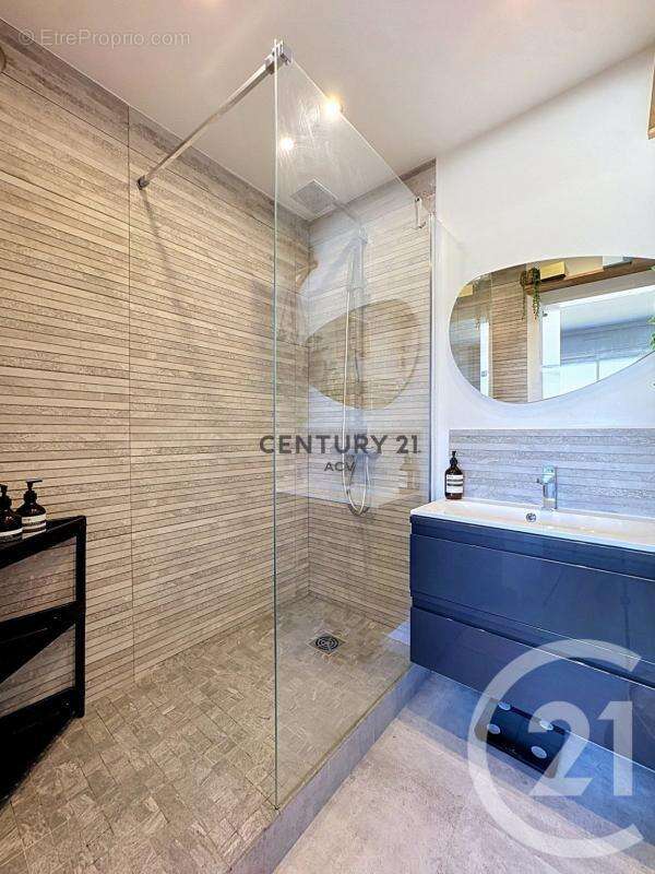 Appartement à MAISONS-ALFORT