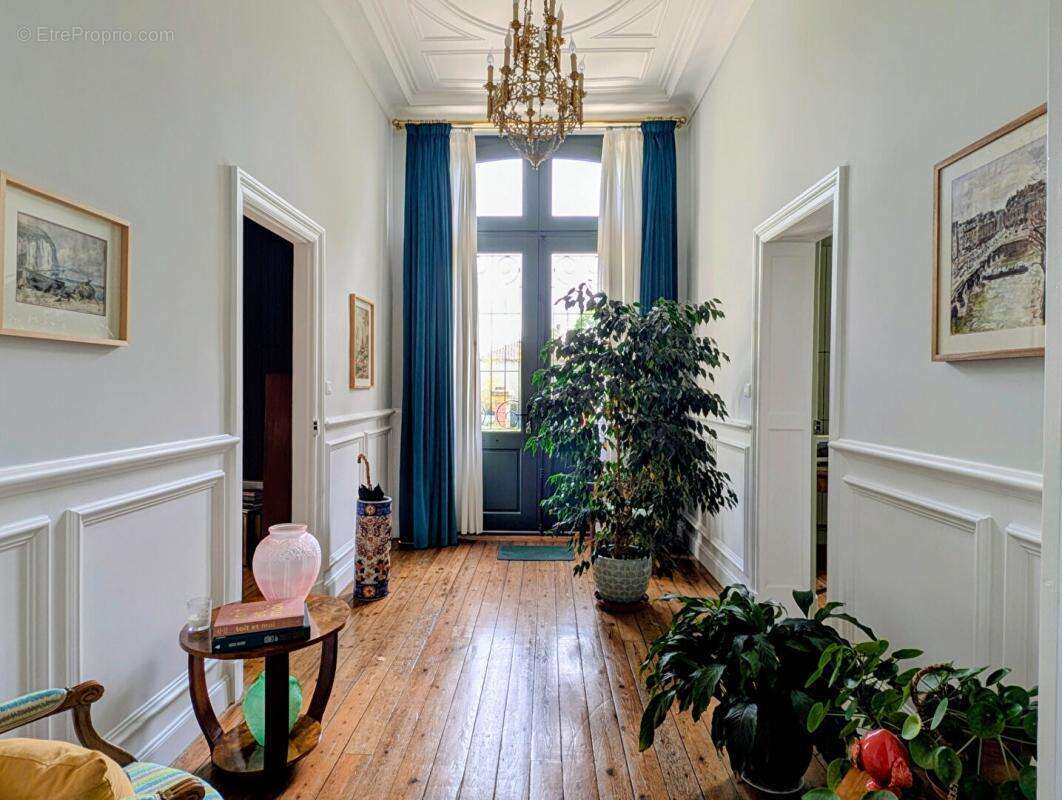 Maison à CAZERES