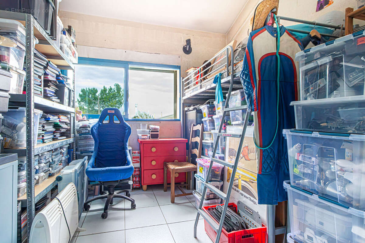 Commerce à GARDANNE