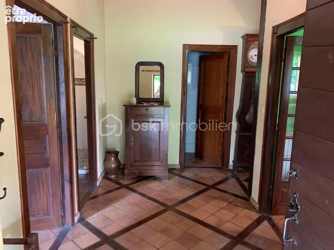Propriété sans voisin proche de 2 belles maisons de style Périgourdin avec piscine - photo 11