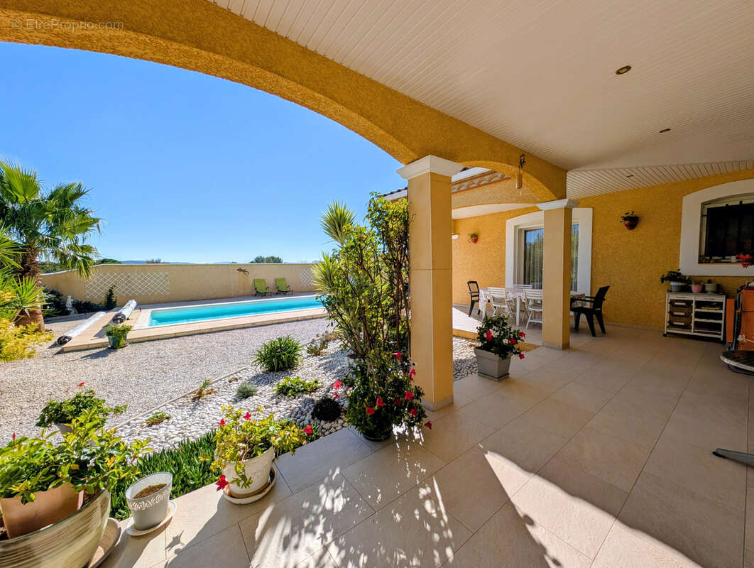 Maison à LEZIGNAN-CORBIERES