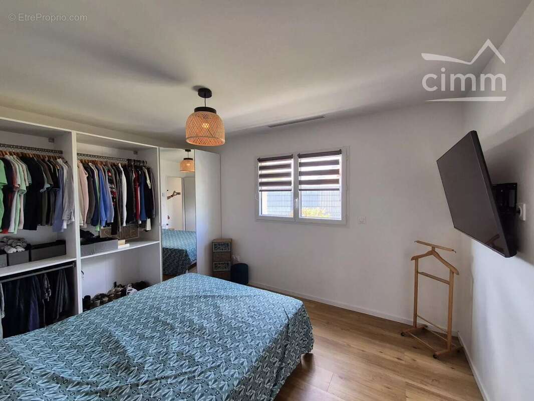 VINEUIL (41350) – Maison contemporaine de 140 m² – 5 chambres – Terrain clos – Domotique – Proche écoles - photo 8