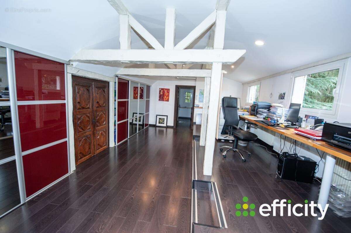 Maison à SAINT-MARTIN-D'URIAGE