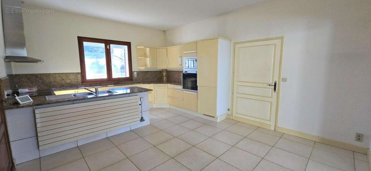 Maison à TRELISSAC