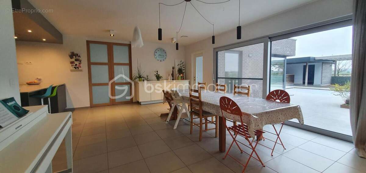 Maison à CAMPHIN-EN-PEVELE