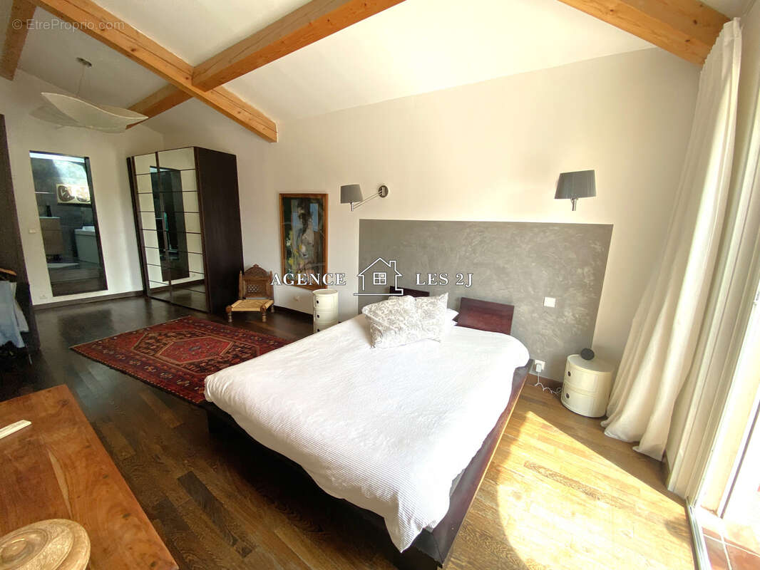 Maison à MARSEILLE-12E