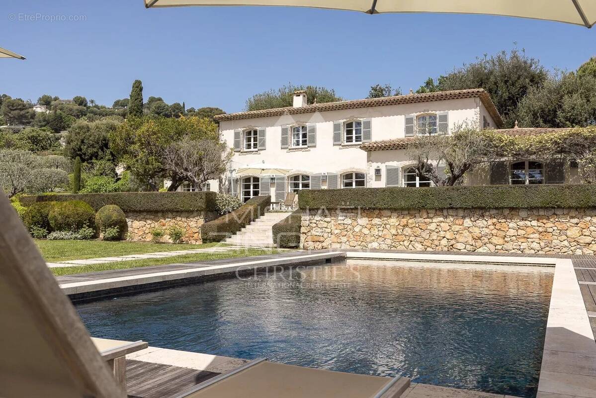 Maison à LA COLLE-SUR-LOUP