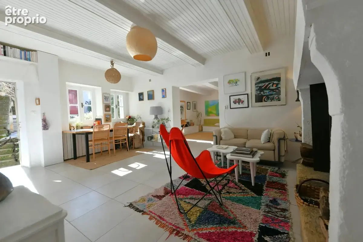A quelques minutes d'Uzès, Maison de village en pierre - photo 2