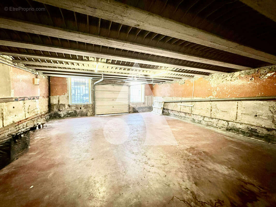 Maison à NEUFCHATEAU