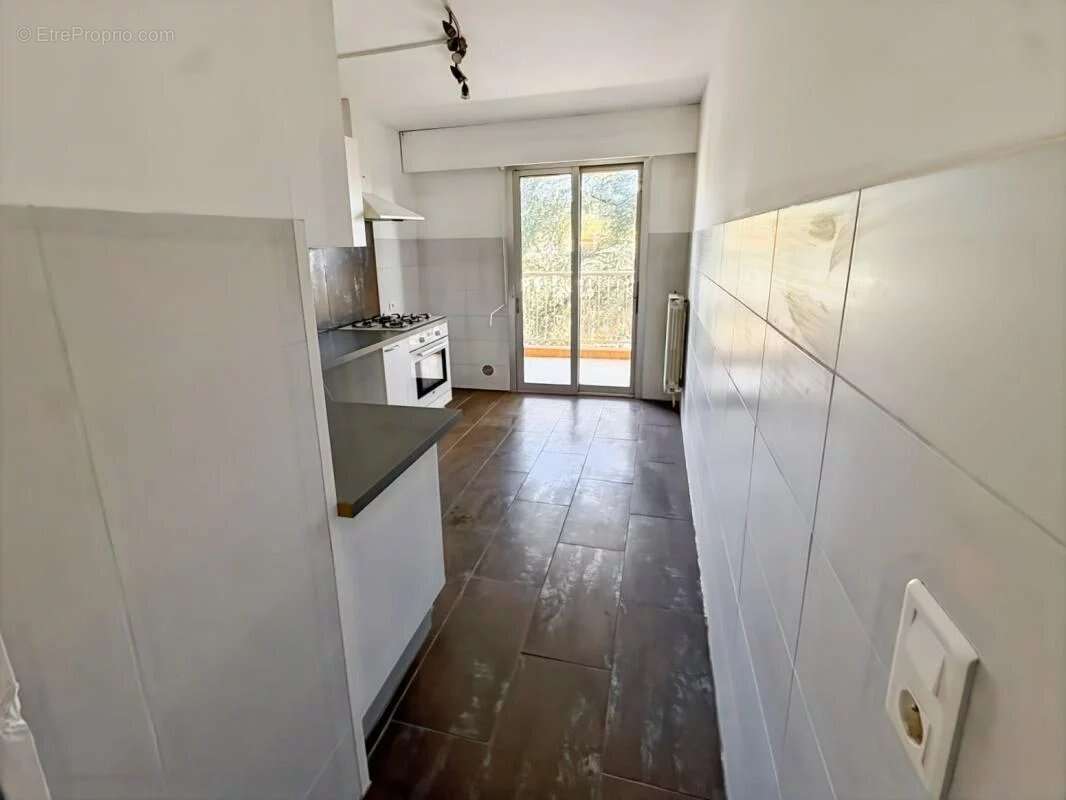 Appartement à MANDELIEU-LA-NAPOULE