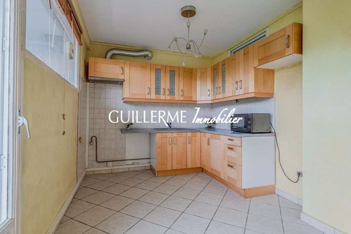 Appartement à CHAMPAGNE-AU-MONT-D'OR