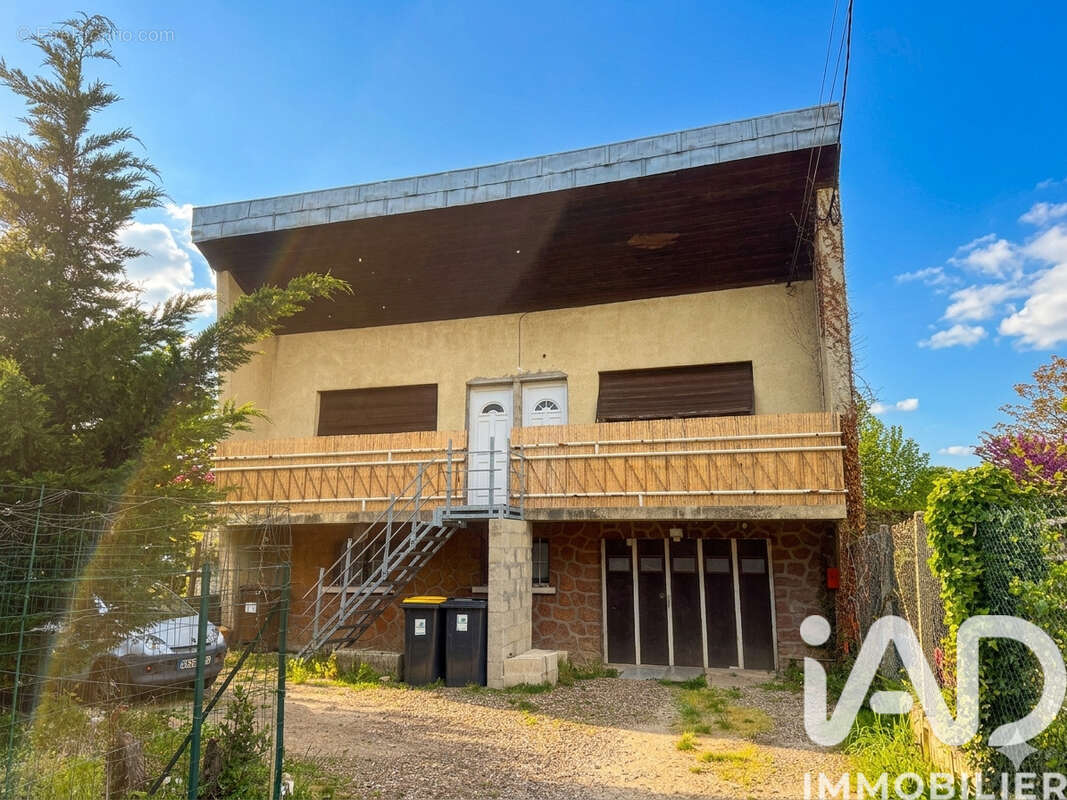 Photo 2 - Maison à CORBEIL-ESSONNES