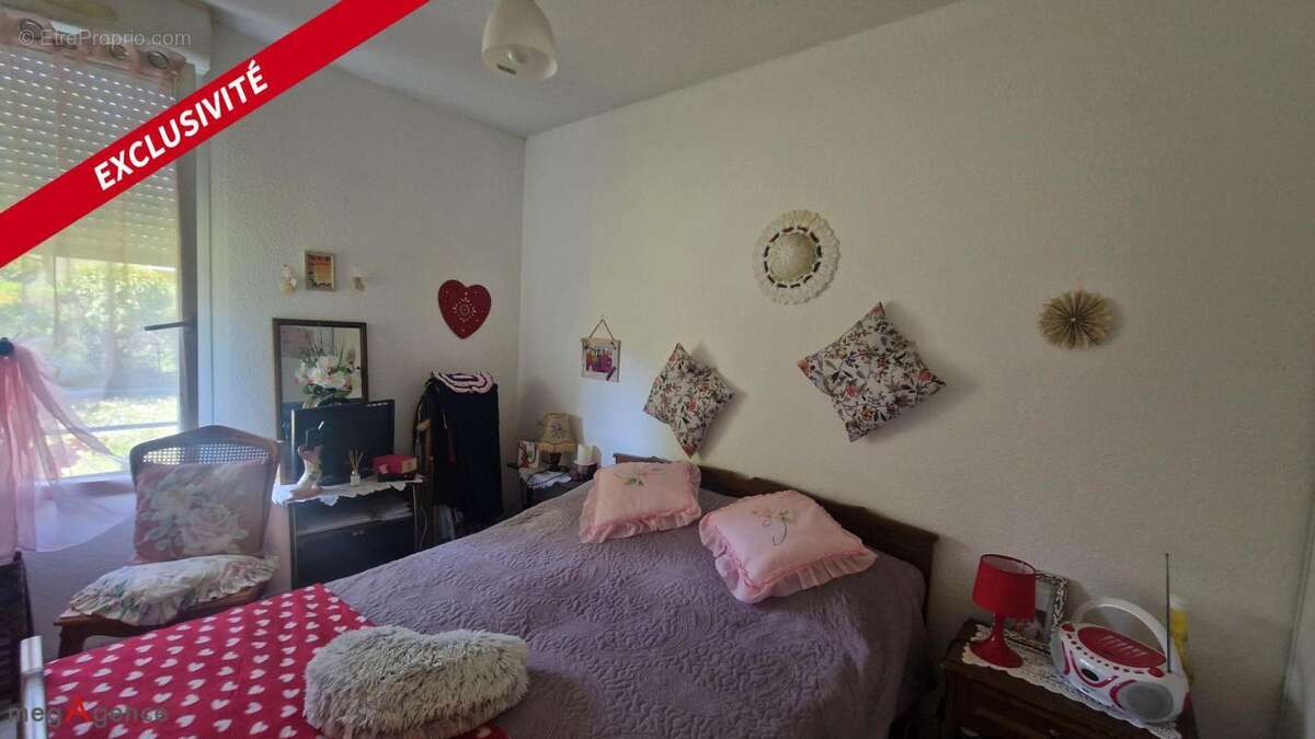 Appartement à SAINT-JEAN-D'ANGELY