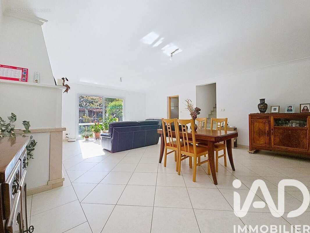 Photo 4 - Maison à MONTREUIL