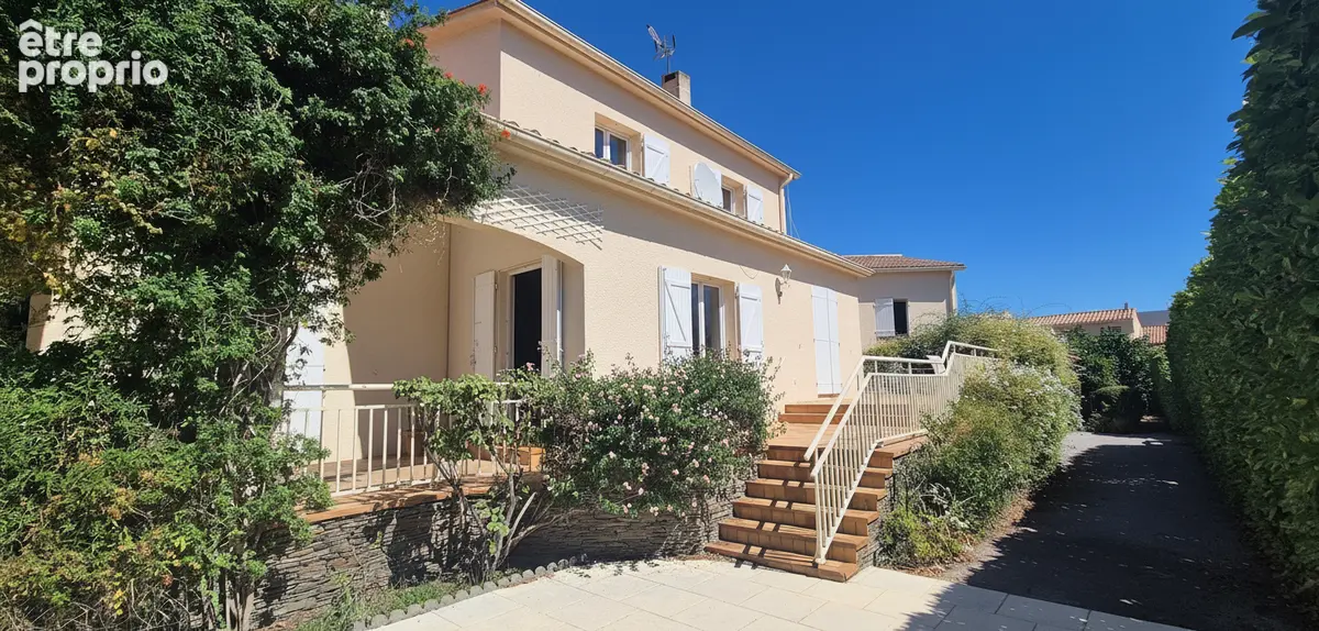 Maison 12 pièces 340 m2 piscine et studio Argelès-sur-mer - photo 15