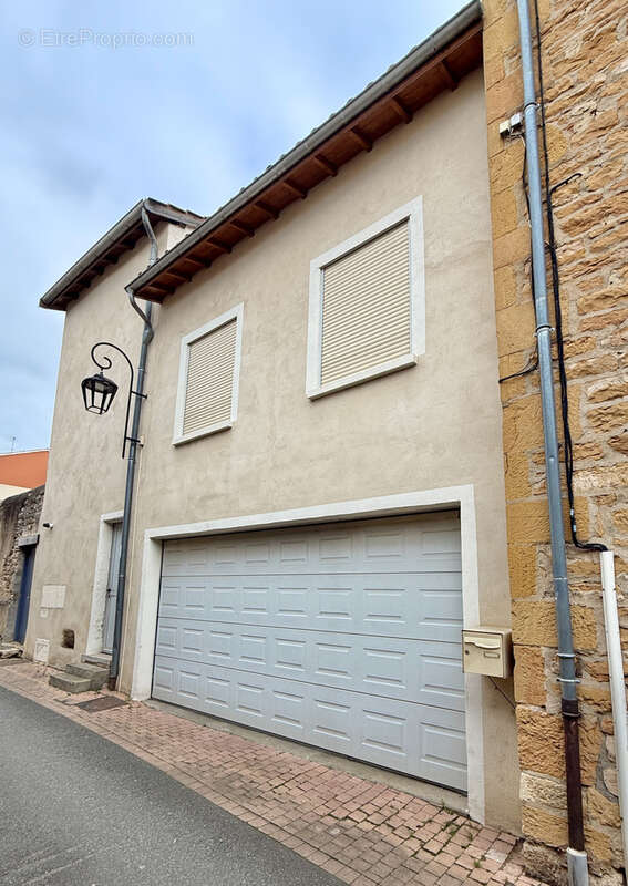 Maison à VILLEFRANCHE-SUR-SAONE