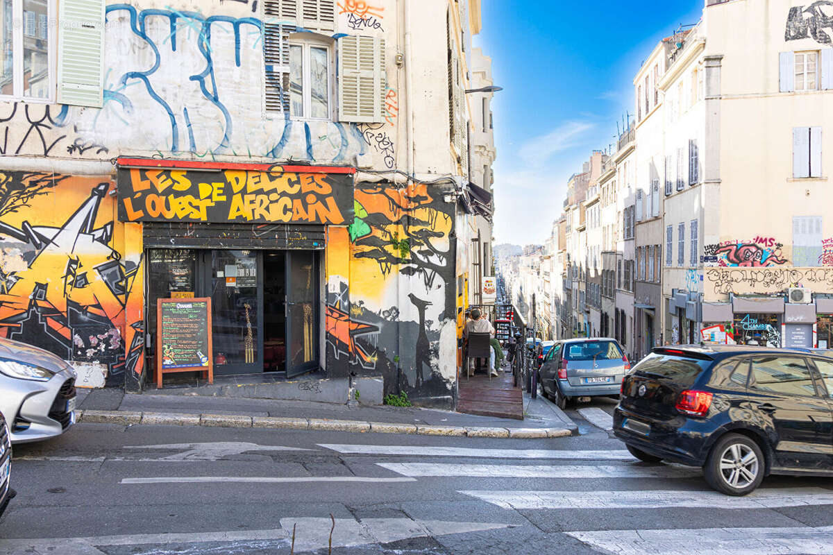 Commerce à MARSEILLE-1E