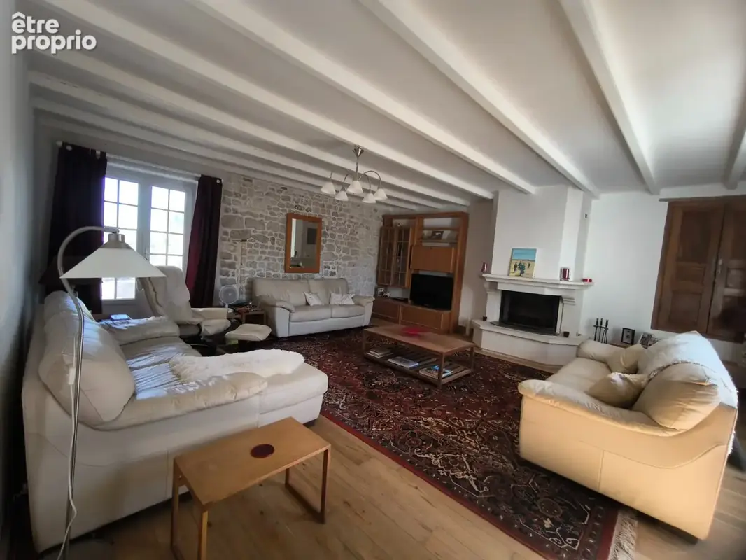 Maison à vendre 6 pièces SEGONZAC (16) - photo 4