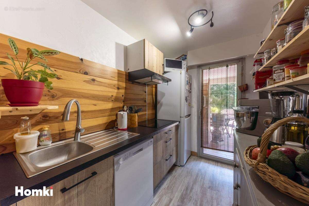 Appartement T3 de 61 m² à Saint-Raphaël 83700 - photo 12