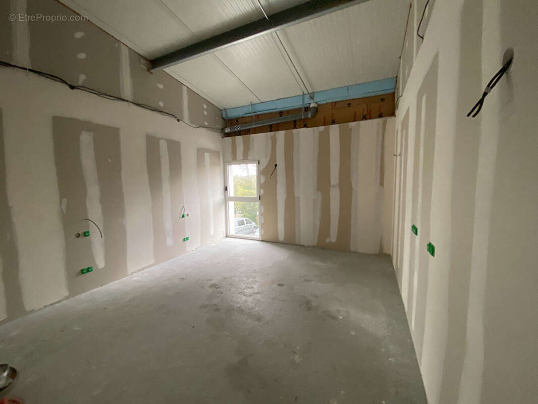 Appartement à PAREMPUYRE