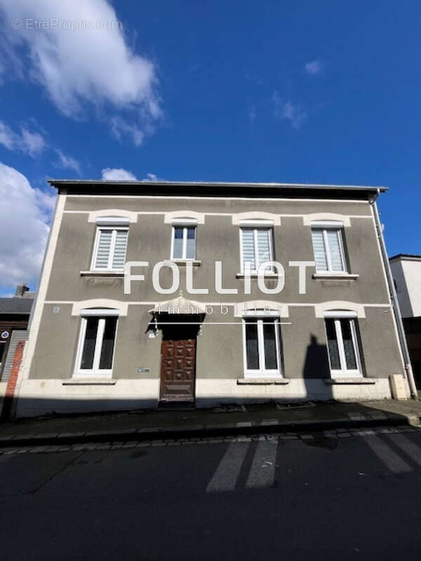 Maison à SAINT-SEVER-CALVADOS