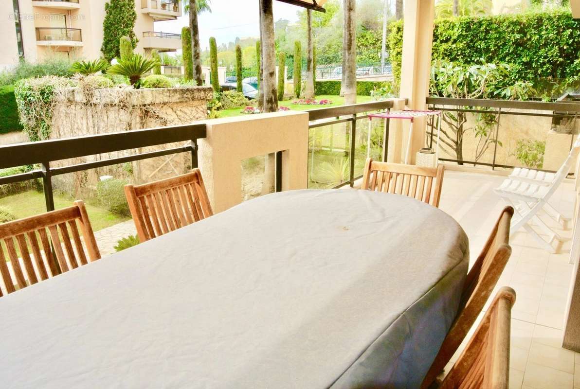 Appartement à CANNES