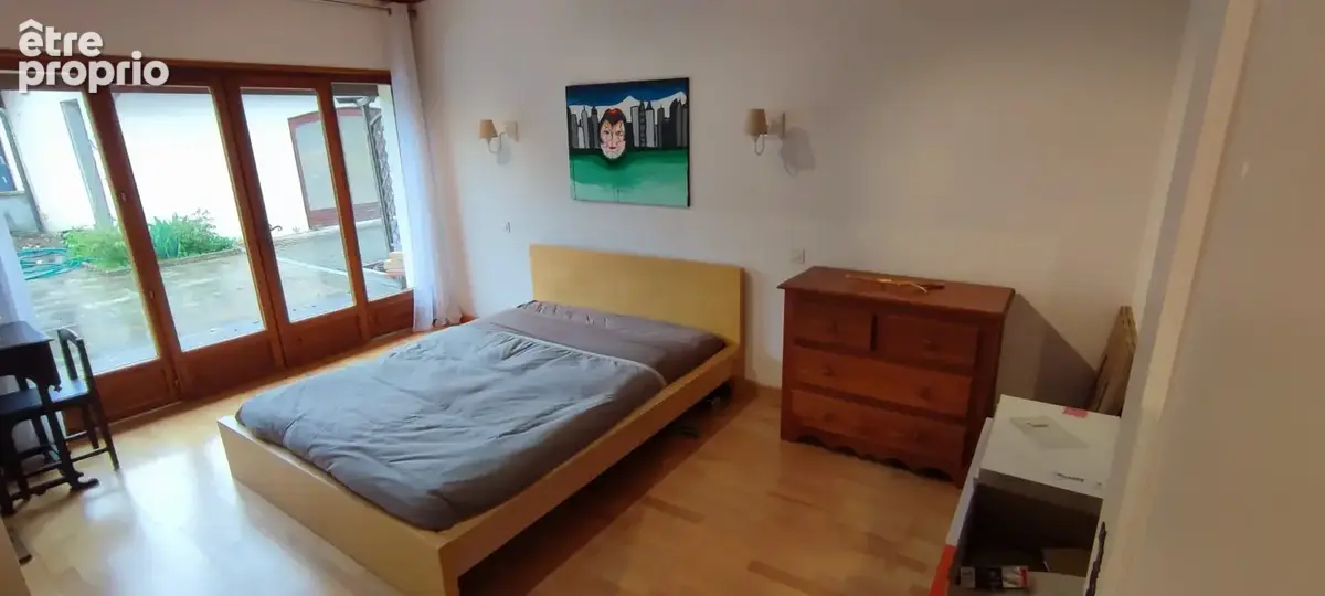 Maison 8 pièces 187 m² à vendre à Divonne-Les-Bains (01220) - photo 9