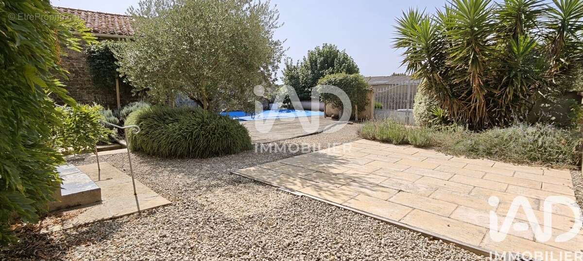 Maison 168 m² à Marsais-Sainte-Radegonde  - photo 4