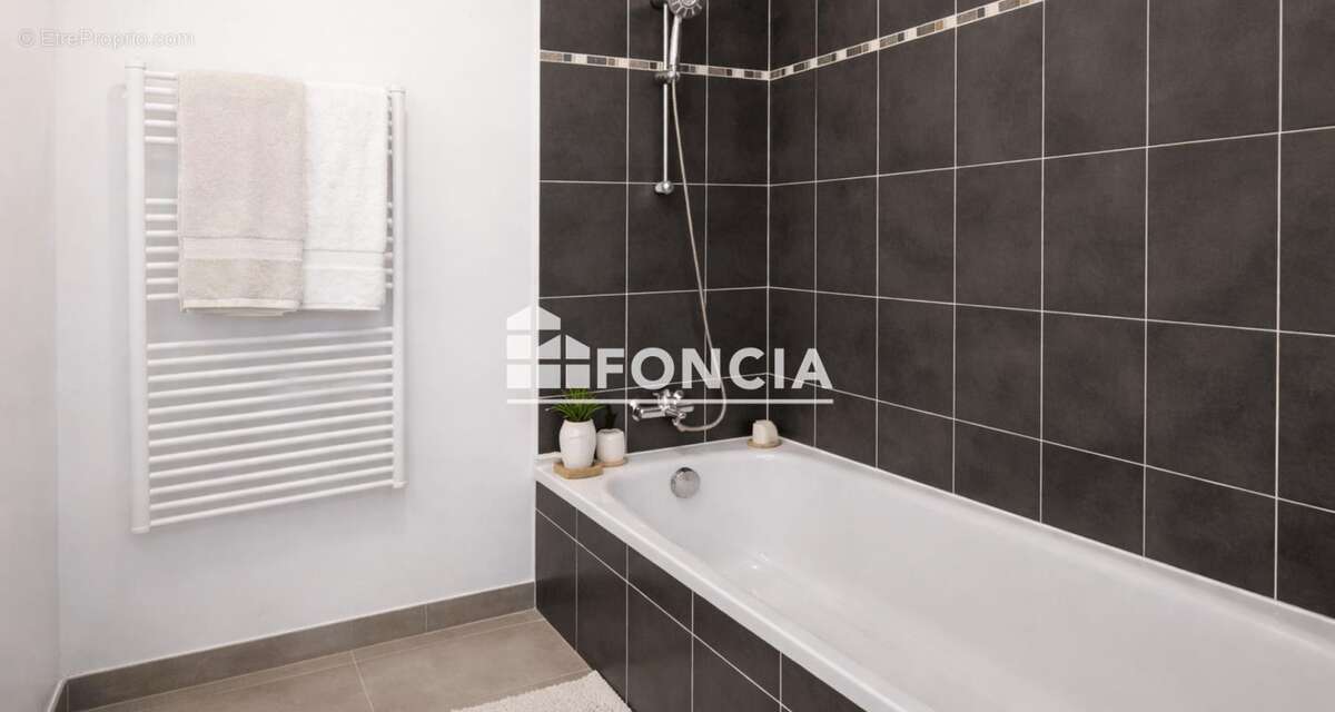 Appartement à GRASSE