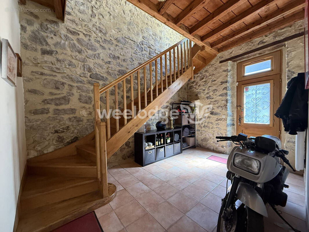 Maison à LA BASTIDE-SUR-L&#039;HERS