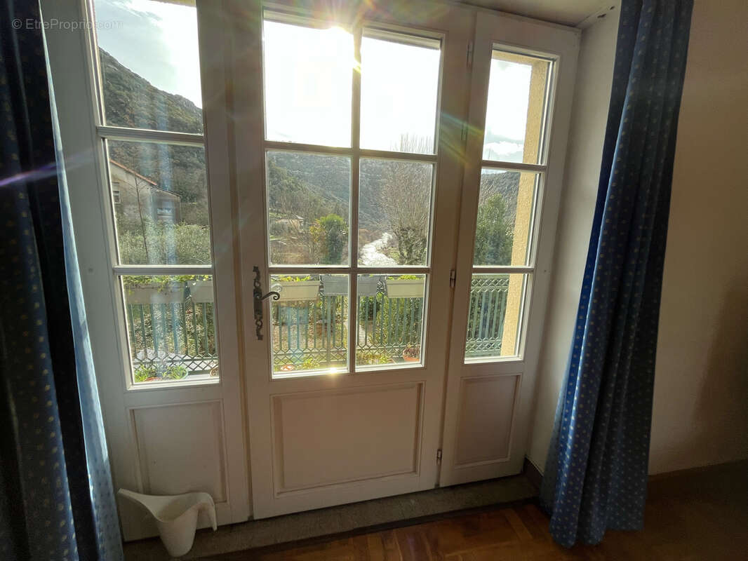 Maison à SUMENE