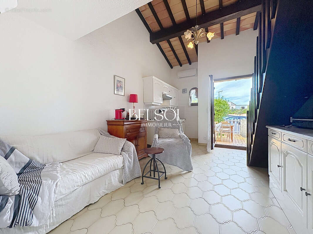 Maison à SAINT-CYPRIEN