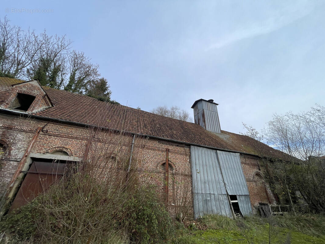 Photo 1 - Commerce à BEUSSENT