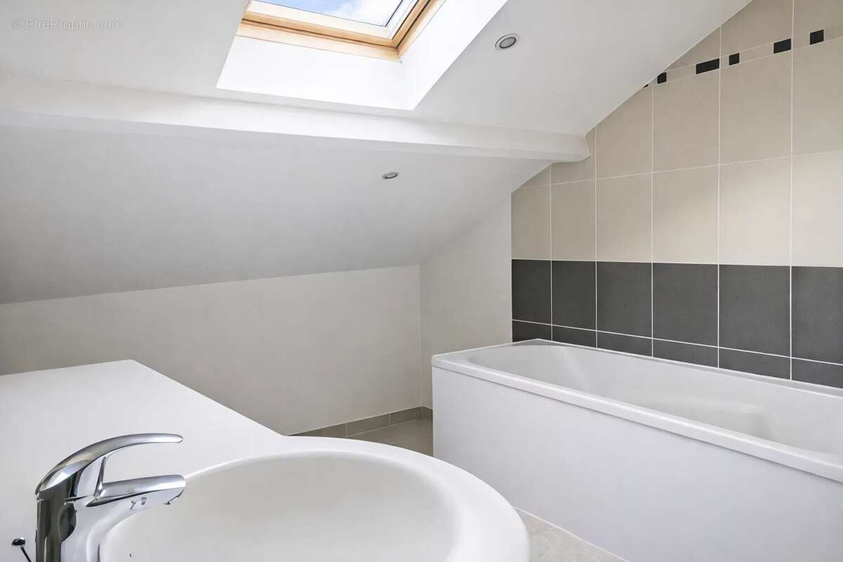 Maison à LE VESINET