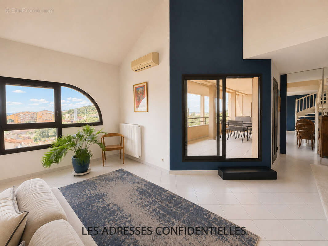 Duplex avec terrasse   Centre de Villefranche-sur-Saône - photo 2