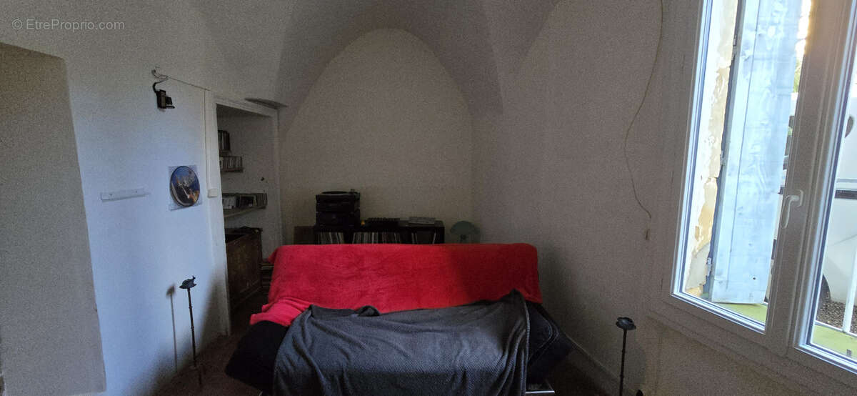 Maison à MONTPEYROUX