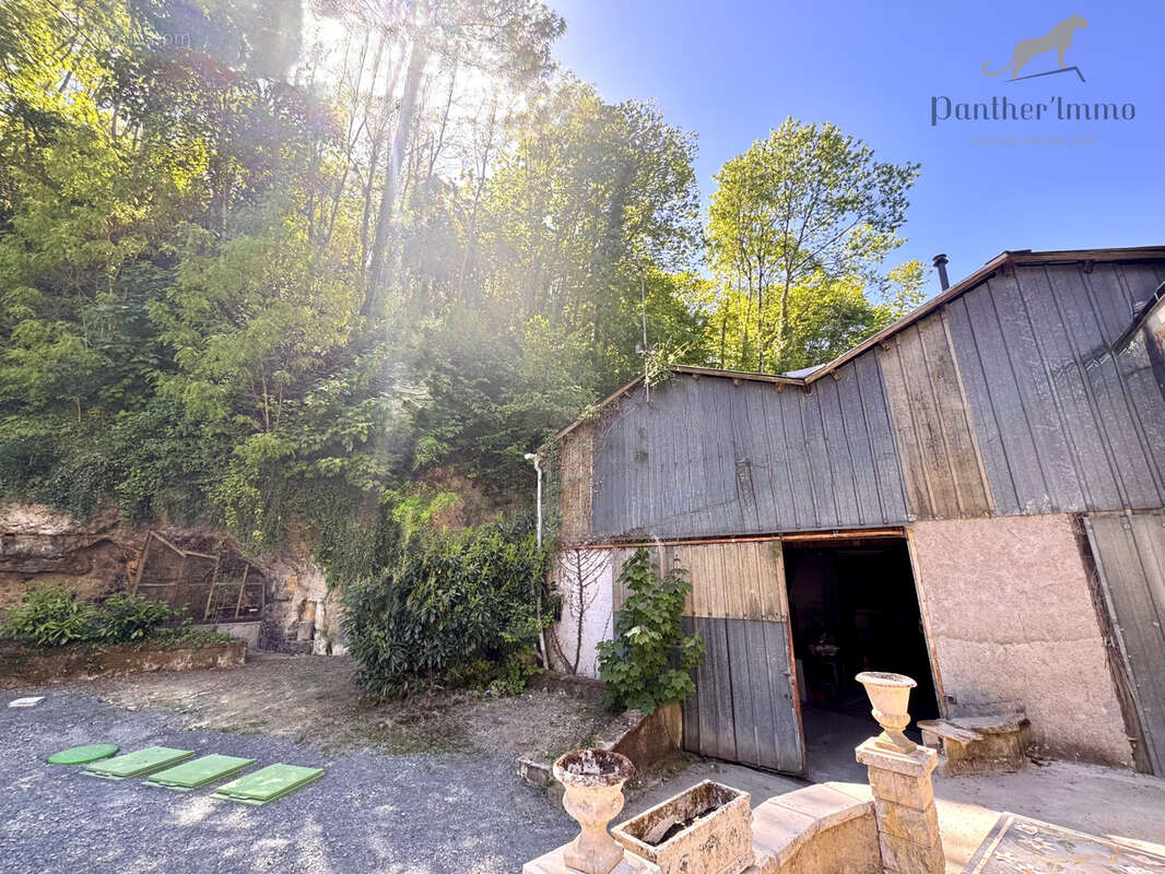 Local 550m2 LARCAY - photo 7