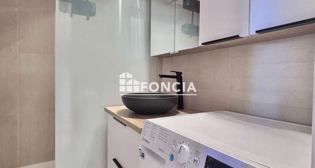 Appartement à LA LONDE-LES-MAURES