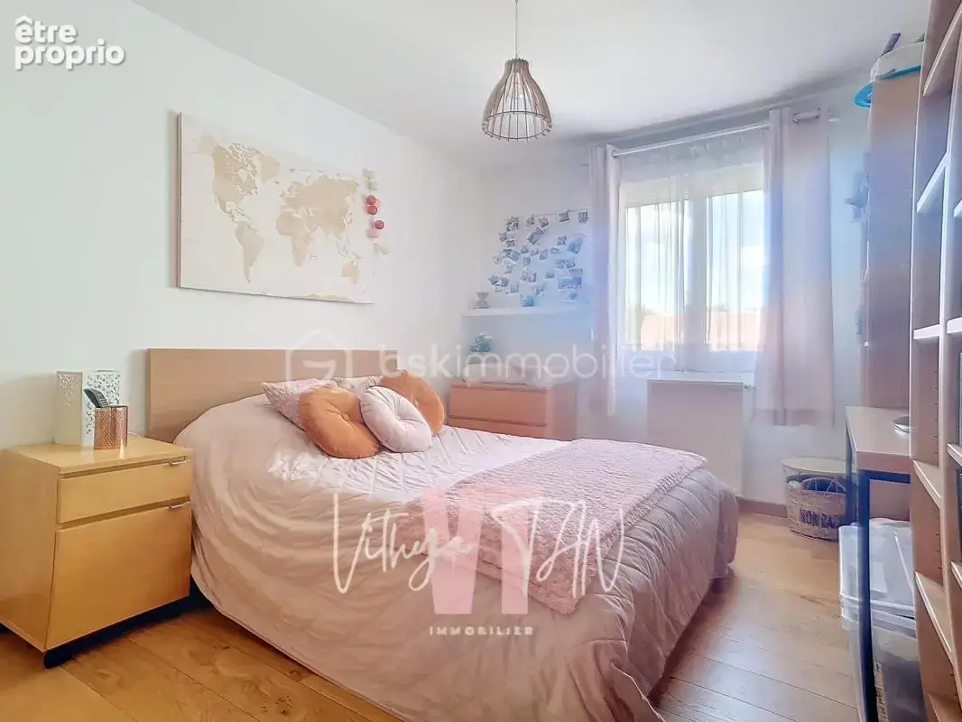 Maison prête-a-vivre - 5 chambres - secteur privilégié - photo 13