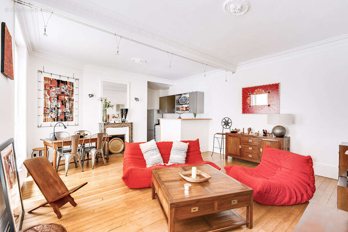 Appartement à PARIS-14E