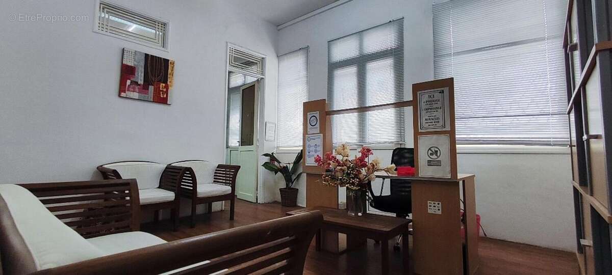 A vendre : maison a renover aux terres sainville (97200) - photo 6