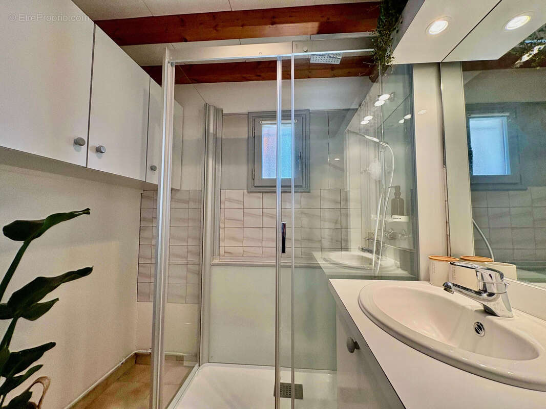 Maison à SAINT-GEORGES-DE-RENEINS