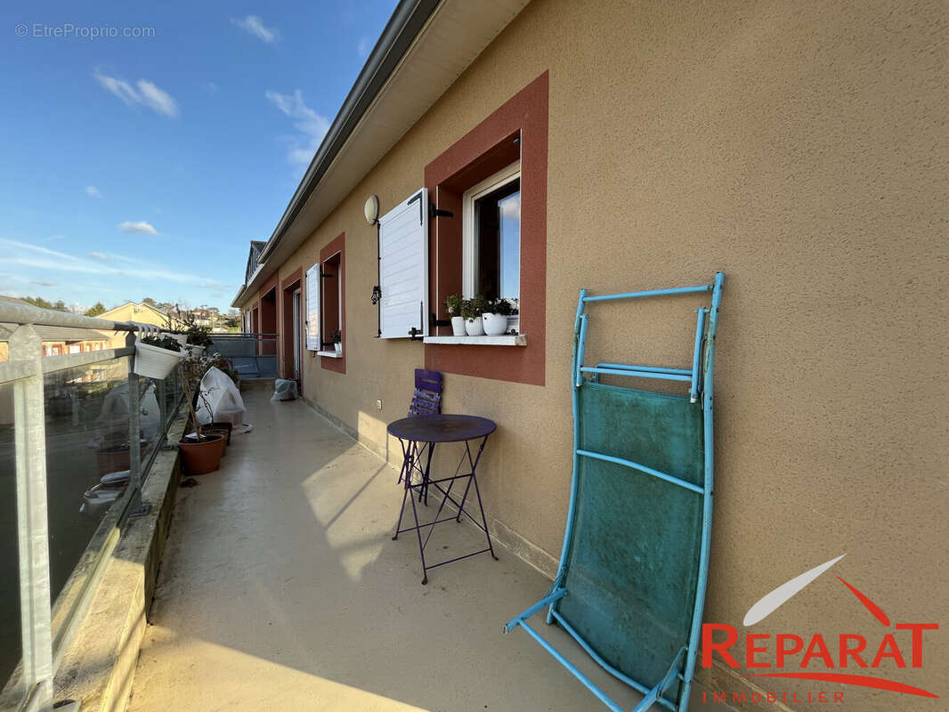 Appartement à DAMPNIAT